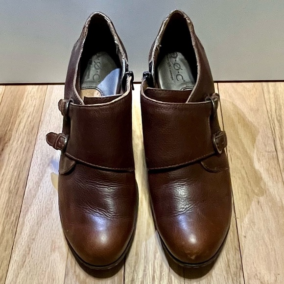 B.O.C. by Born, Leather Bootie - Picture 4 of 8